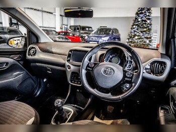 Used Toyota AYGO 2019 for sale - 78382252: Photo