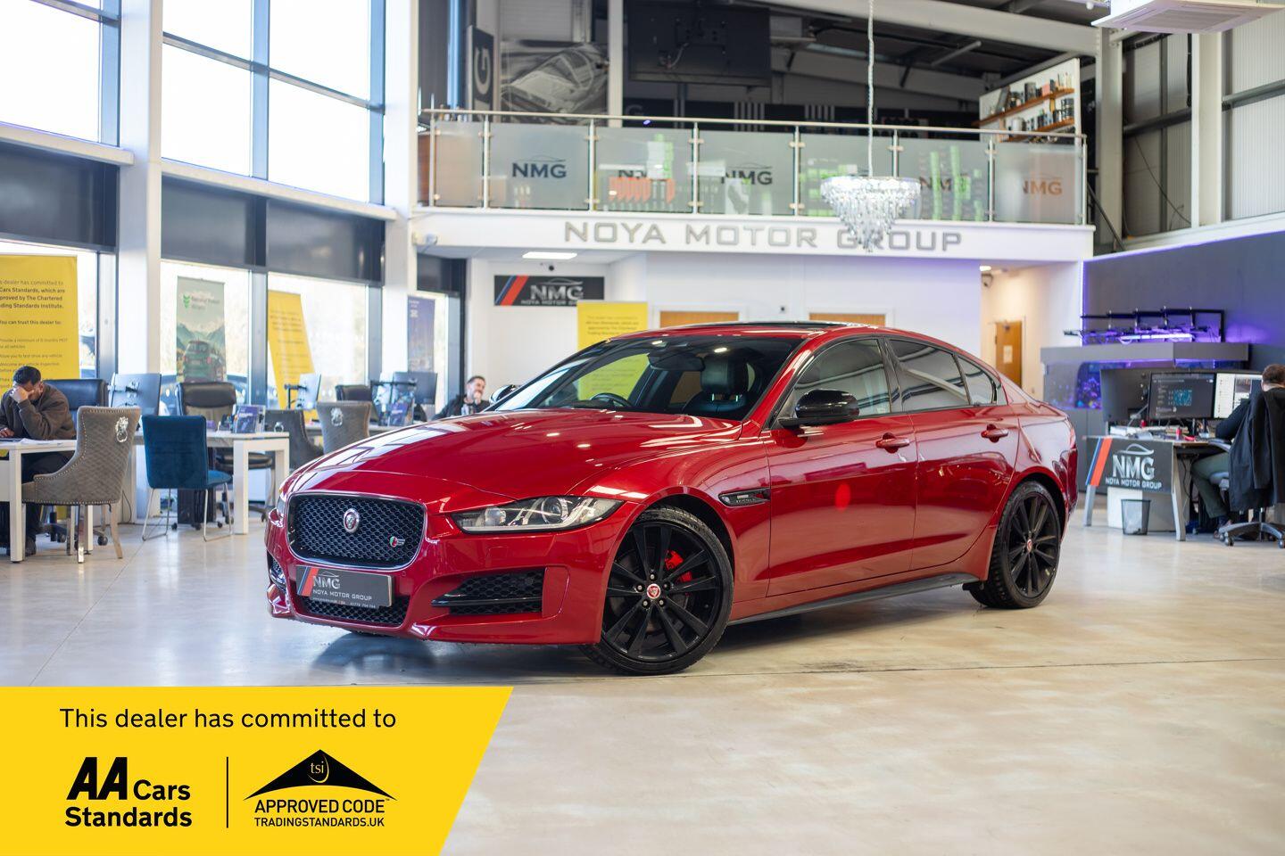 Used Jaguar XE 2016 for sale - 77358972: Photo 1