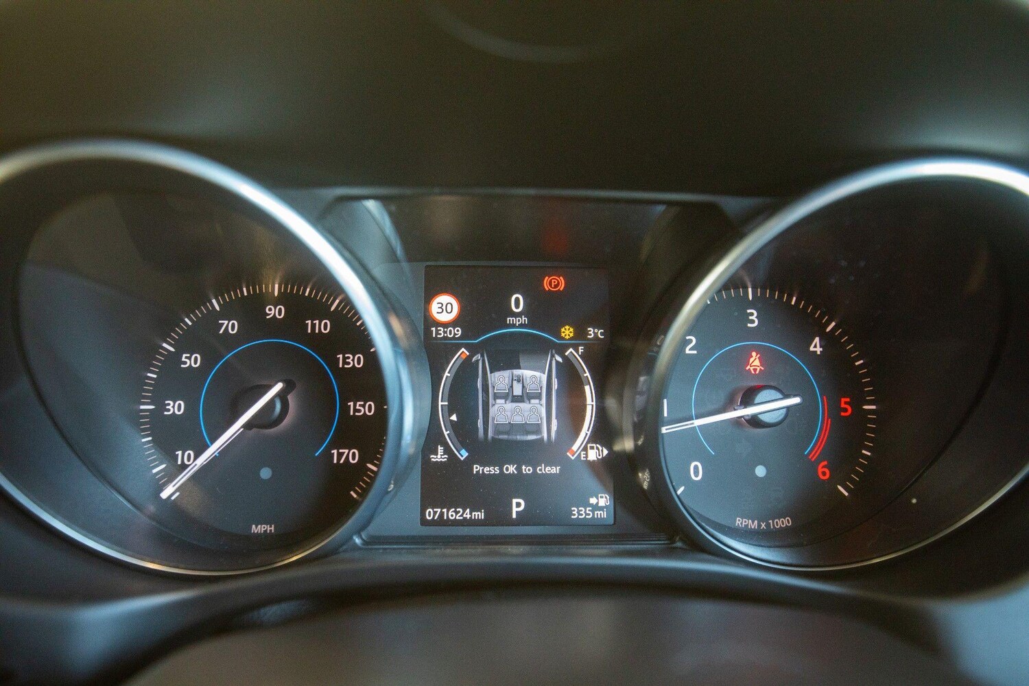 Used Jaguar XE 2016 for sale - 77358972: Photo 20