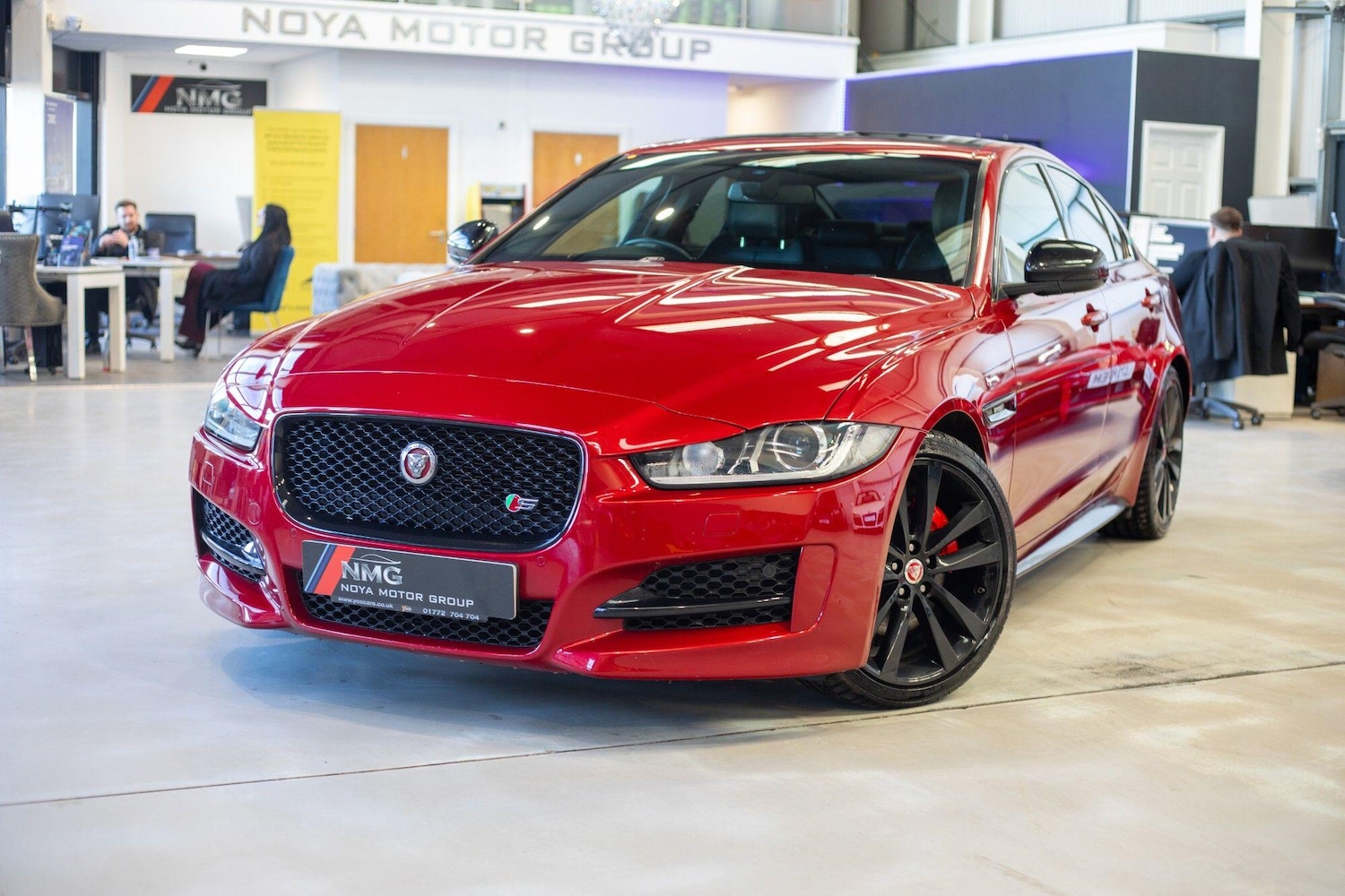 Used Jaguar XE 2016 for sale - 77358972: Photo 5