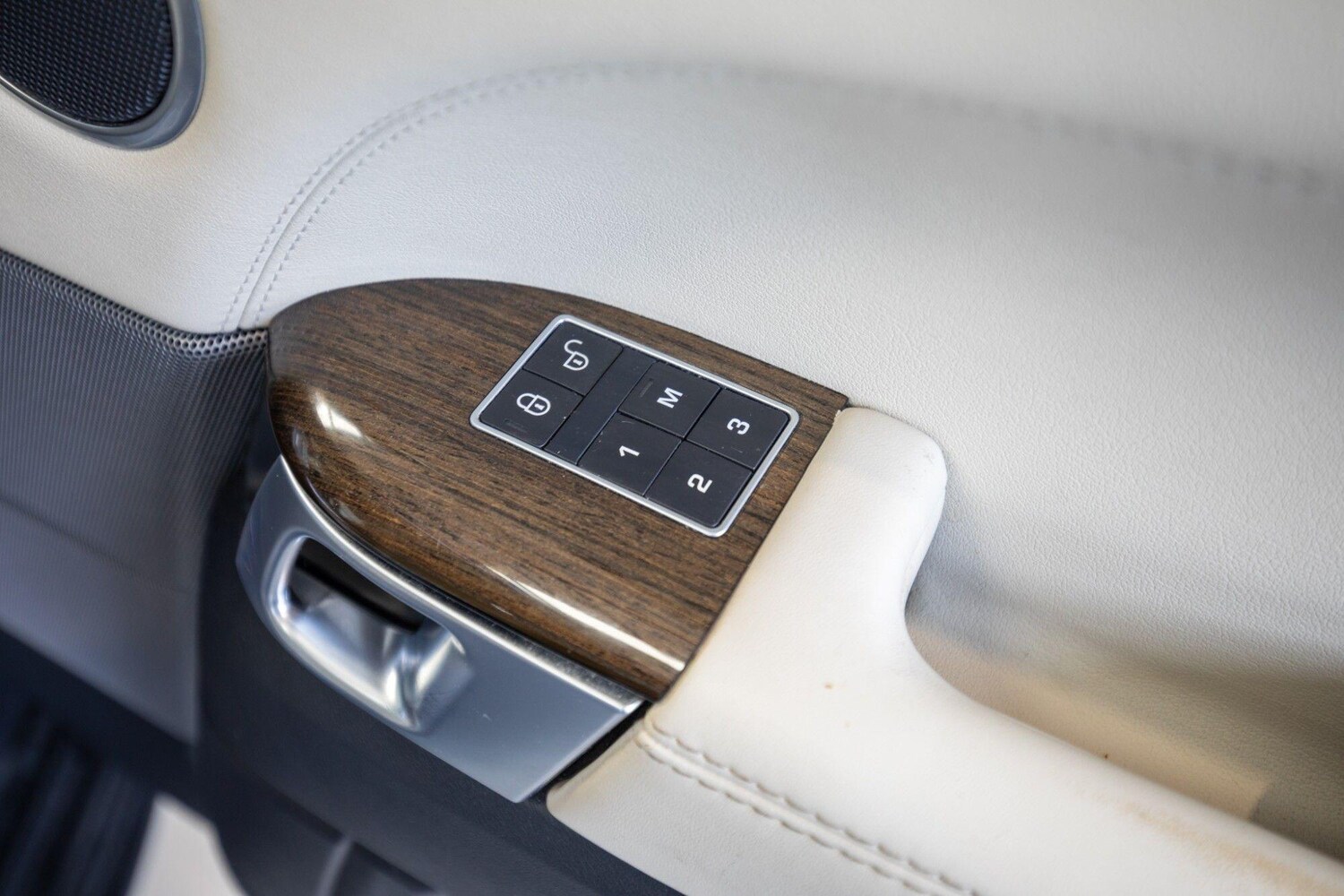 Used Land Rover Range Rover Sport 2017 for sale - 78062589: Photo 18