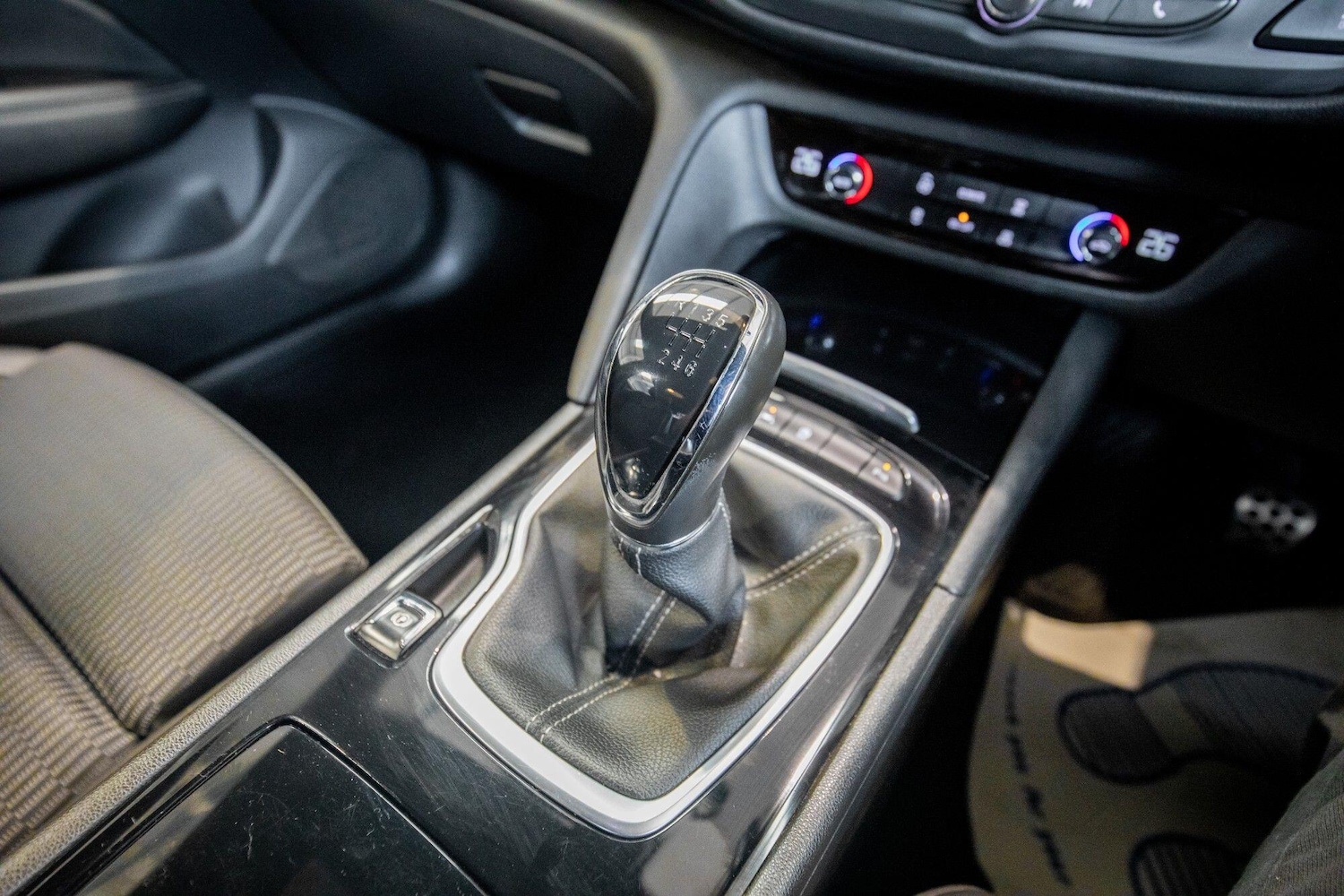 Used Vauxhall Insignia for sale - 76824620: Photo 30