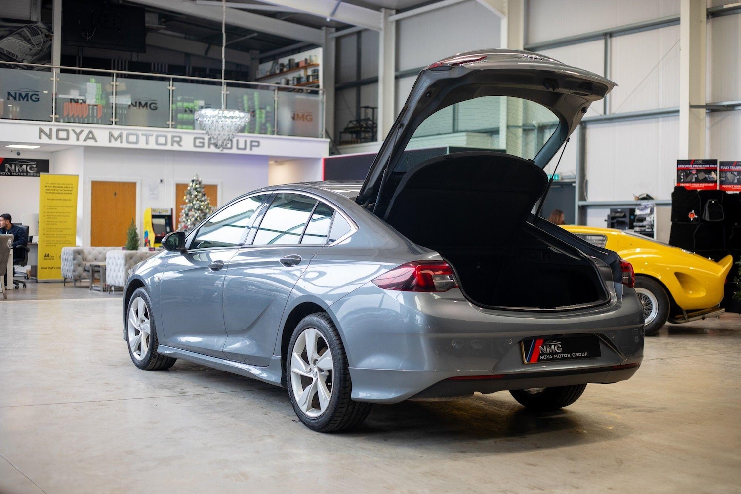 Used Vauxhall Insignia for sale - 76824620: Photo 40