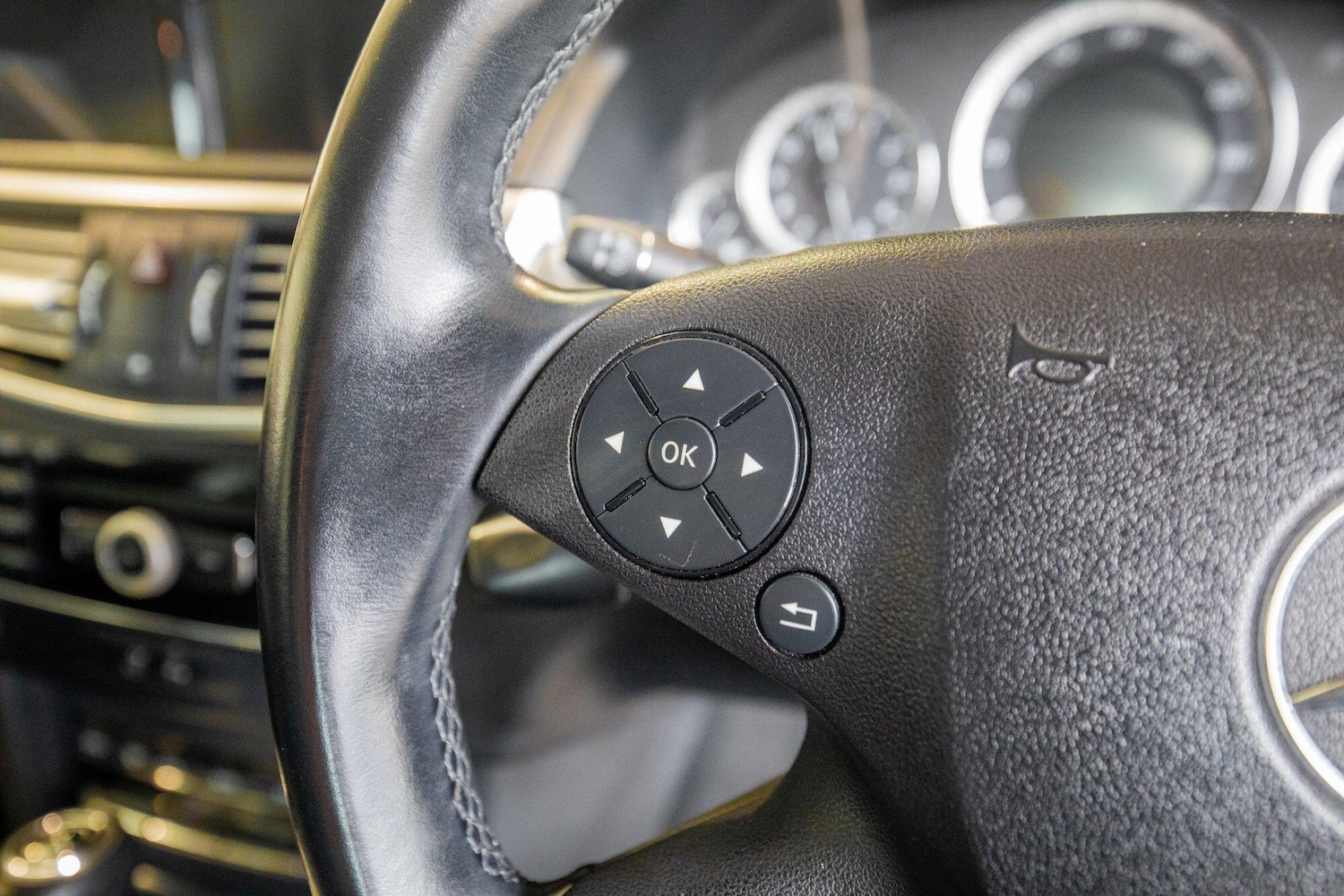 Used Mercedes-Benz E Class for sale - 76824469: Photo 21