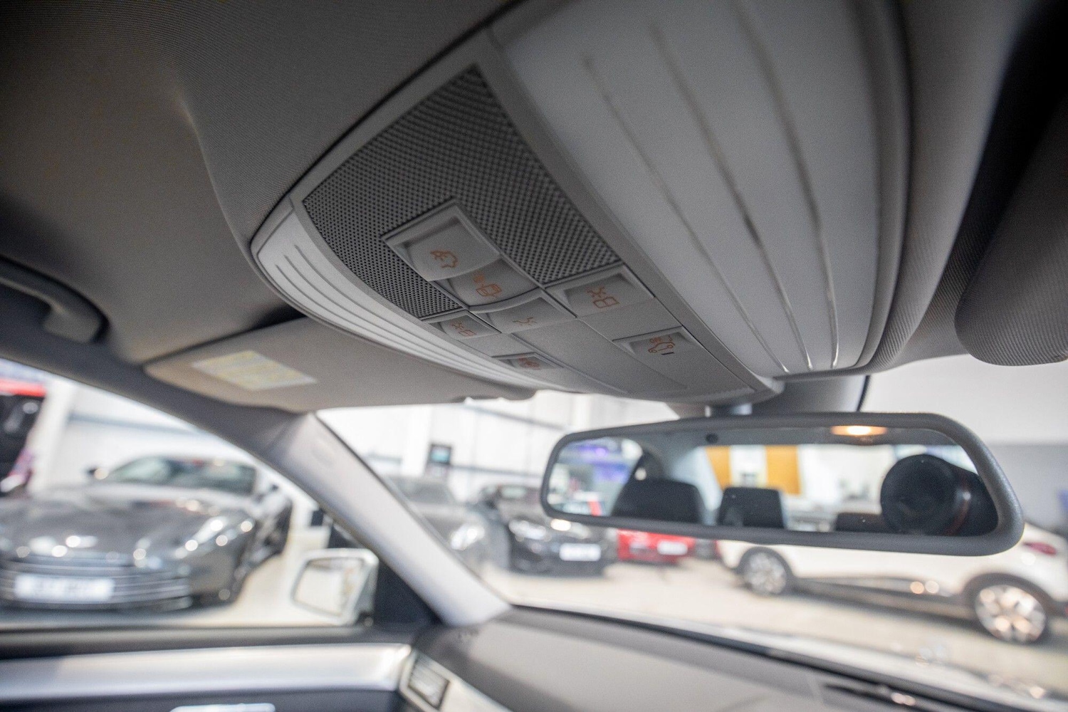 Used Mercedes-Benz E Class for sale - 76824469: Photo 38