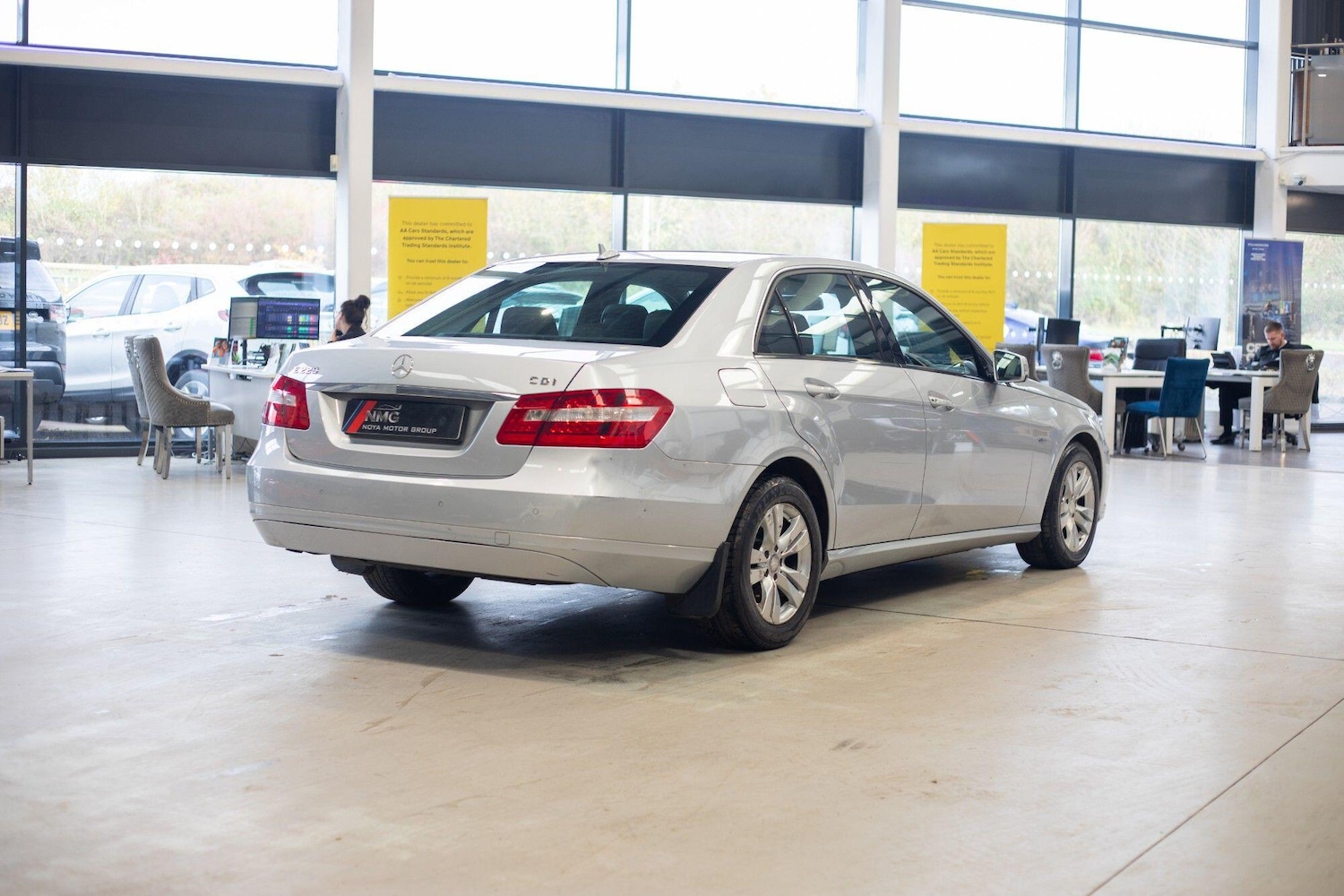 Used Mercedes-Benz E Class for sale - 76824469: Photo 43