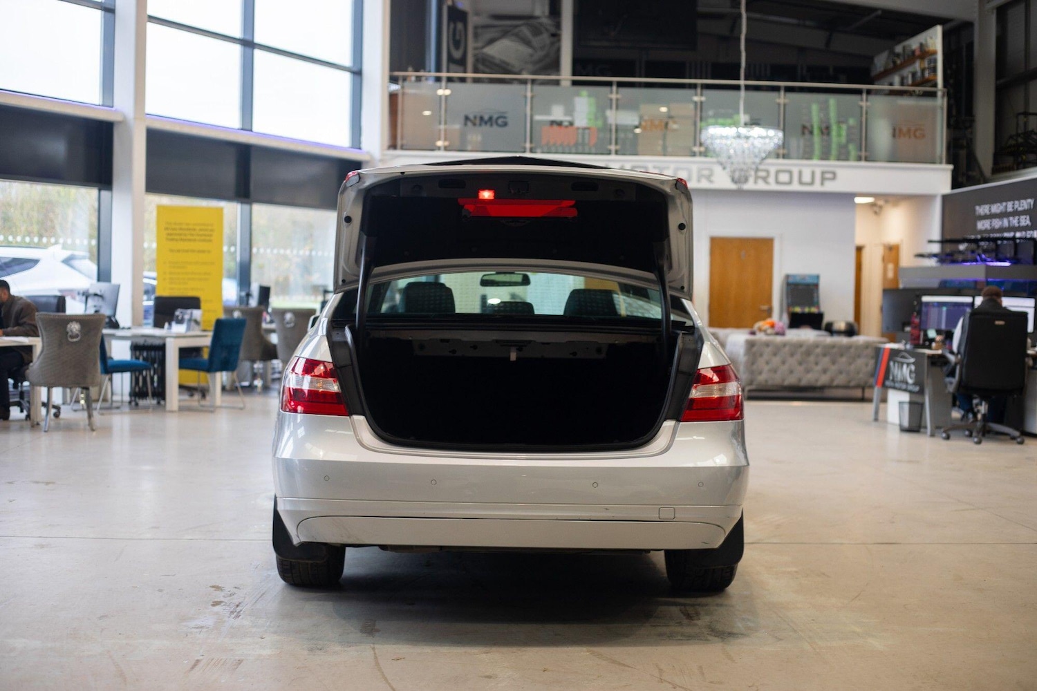 Used Mercedes-Benz E Class for sale - 76824469: Photo 45