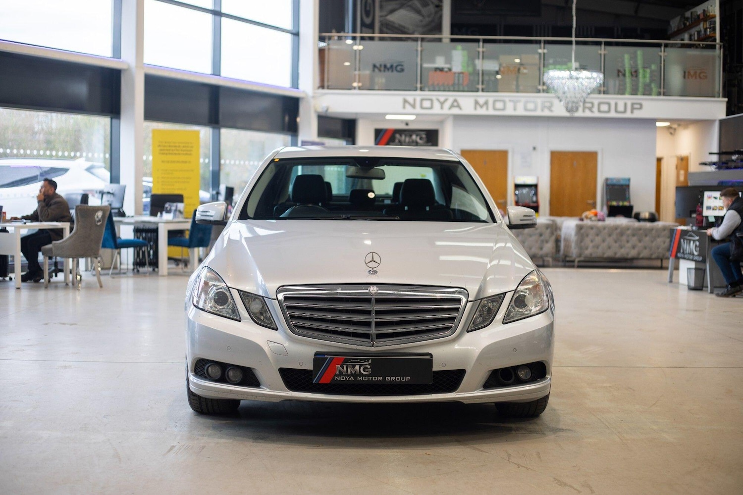 Used Mercedes-Benz E Class for sale - 76824469: Photo 8