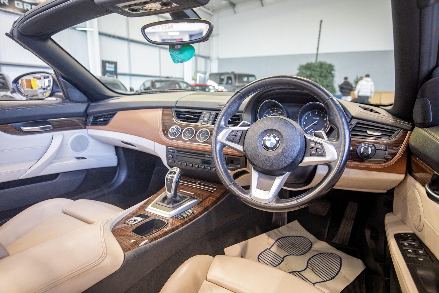 Used BMW Z4 for sale - 76824774: Photo 2