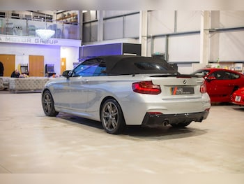 Used BMW 2 Series 2015 for sale - 77440971: Photo