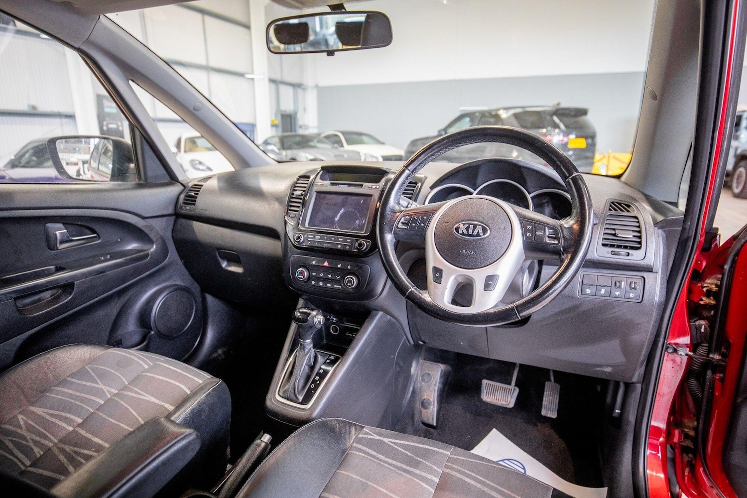 Used Kia Venga for sale - 76850408: Photo 2