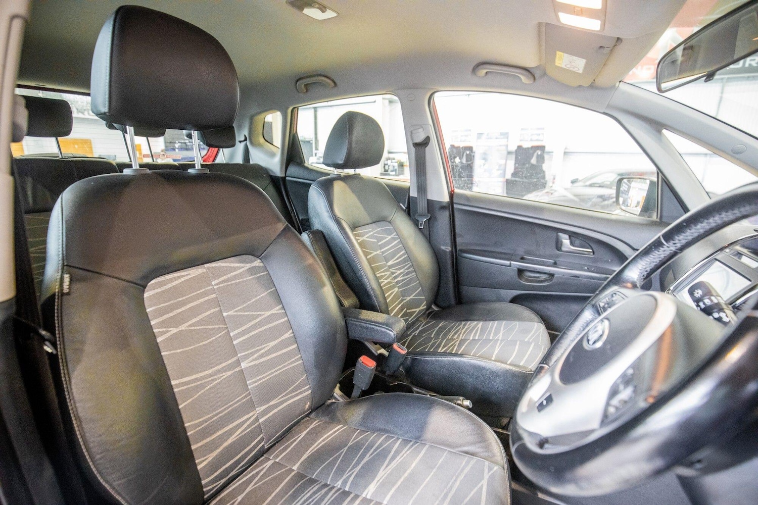 Used Kia Venga for sale - 76850408: Photo 3