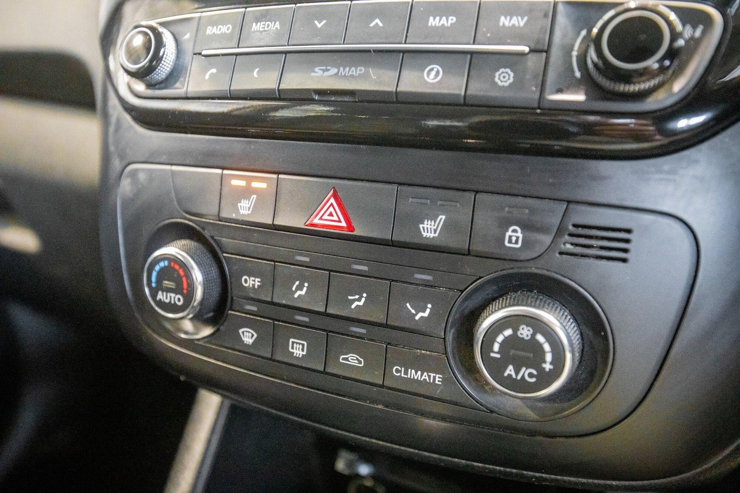 Used Kia Venga for sale - 76850408: Photo 32