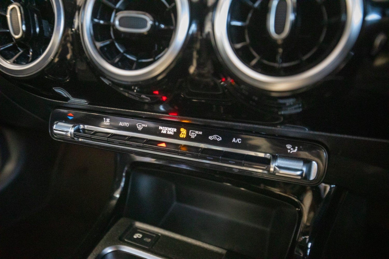 Used Mercedes-Benz A-Class for sale - 77957225: Photo 26