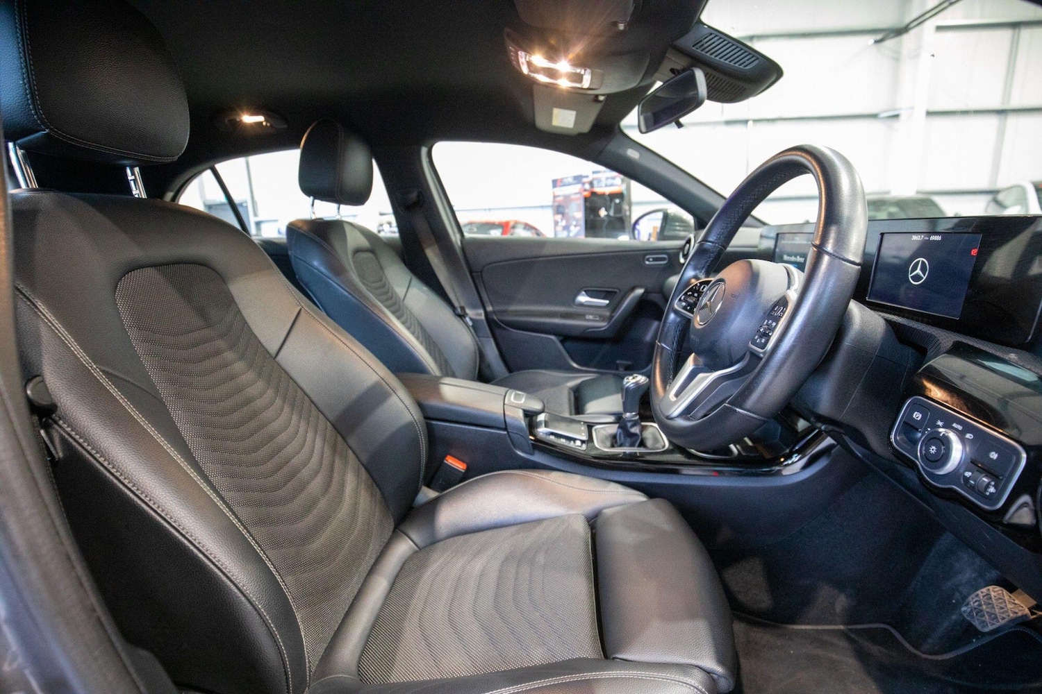 Used Mercedes-Benz A-Class for sale - 77957225: Photo 3