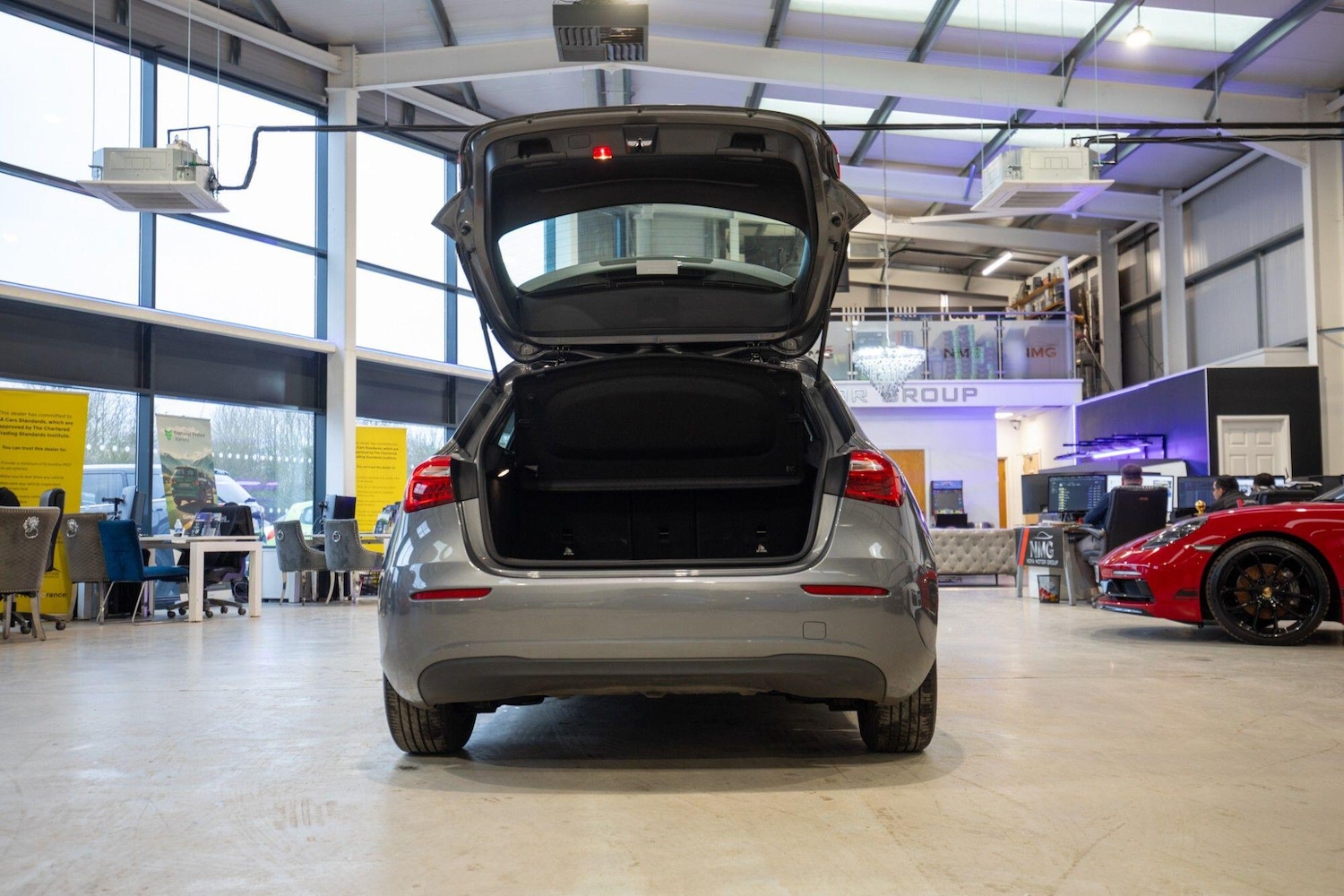 Used Mercedes-Benz A-Class for sale - 77957225: Photo 31