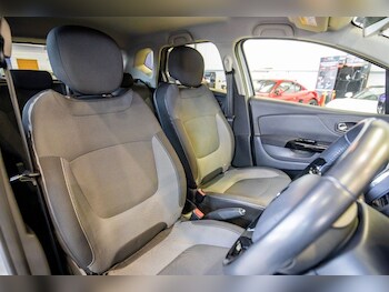 Used Renault Captur 2016 for sale - 78382244: Photo
