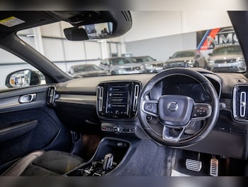 Used Volvo XC40 2019 for sale - 78382253: Photo