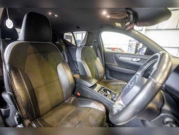 Used Volvo XC40 2019 for sale - 78382253: Photo