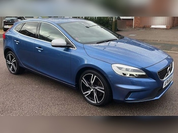 Volvo V40 feature image