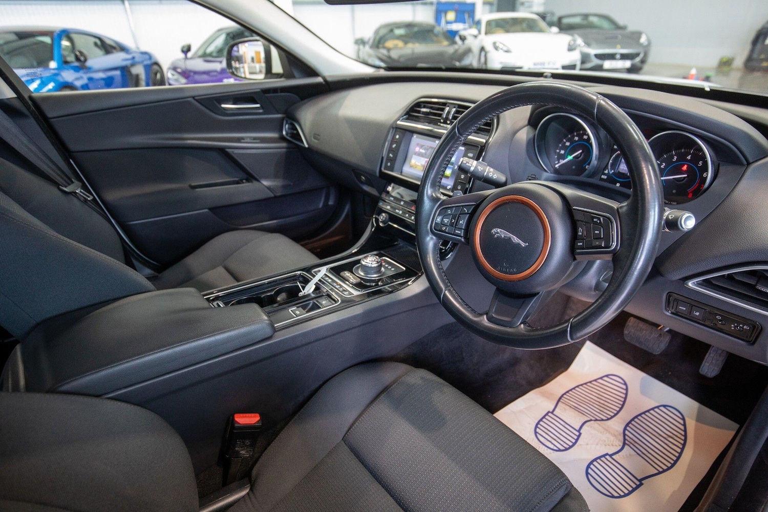 Used Jaguar XE 2017 for sale - 76824008: Photo 14