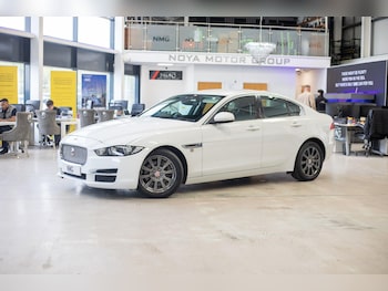 Used Jaguar XE 2017 for sale - 76824008: Photo