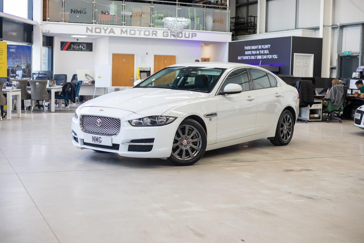 Used Jaguar XE 2017 for sale - 76824008: Photo 5