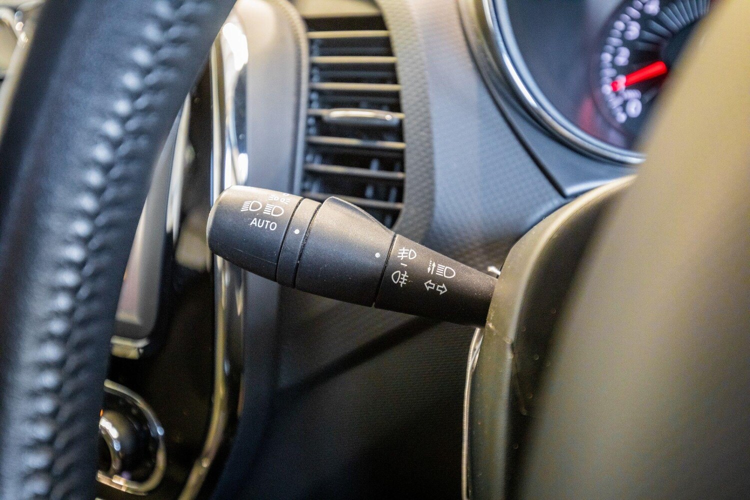 Used Renault Captur 2016 for sale - 77645890: Photo 22