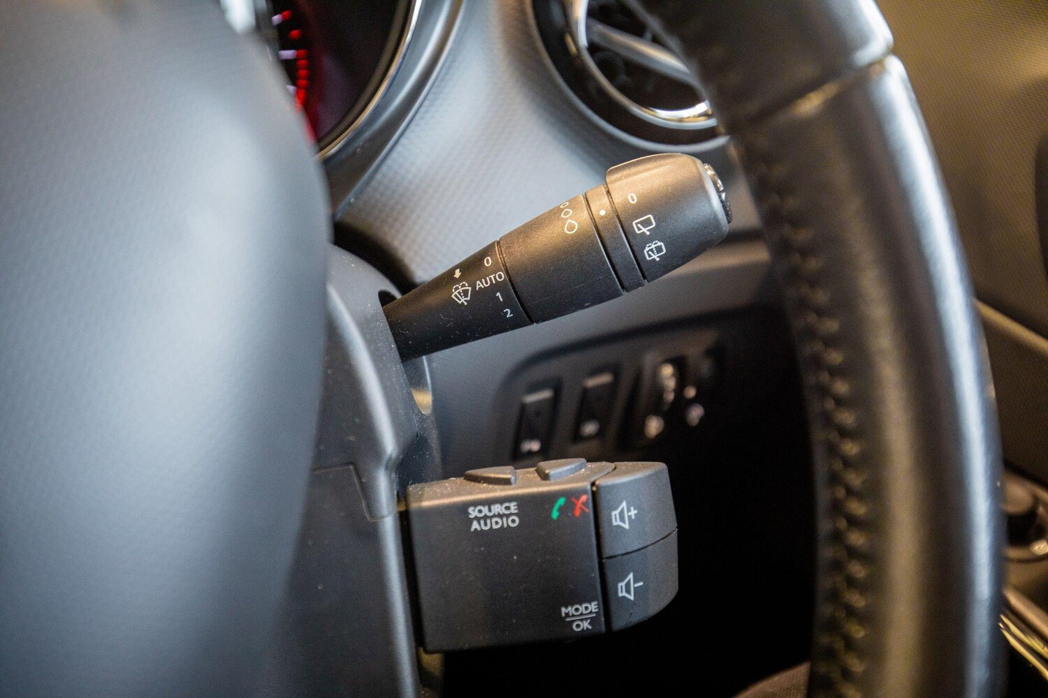 Used Renault Captur 2016 for sale - 77645890: Photo 23