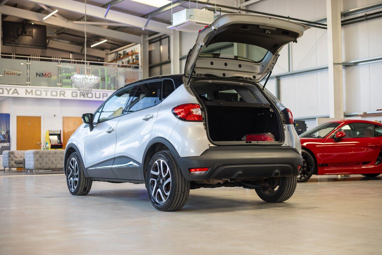 Used Renault Captur 2016 for sale - 77645890: Photo 37