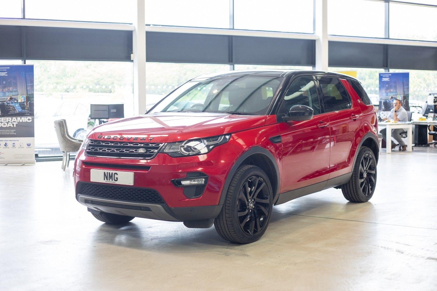 Used Land Rover Discovery Sport 2017 for sale - 76823718: Photo 10