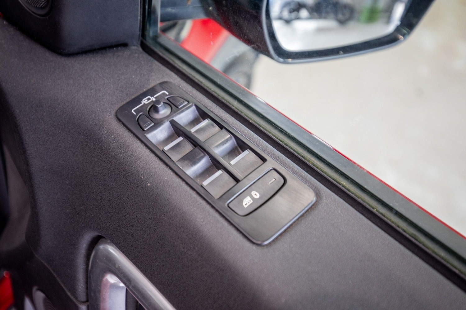 Used Land Rover Discovery Sport 2017 for sale - 76823718: Photo 16