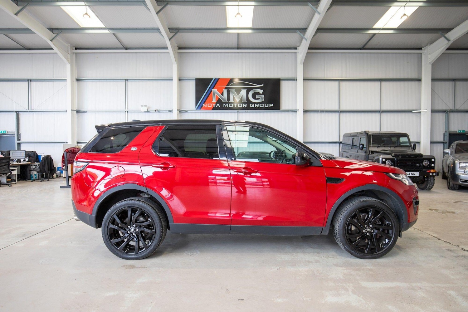 Used Land Rover Discovery Sport 2017 for sale - 76823718: Photo 33