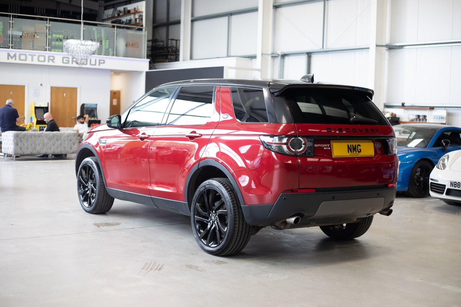 Used Land Rover Discovery Sport 2017 for sale - 76823718: Photo 4