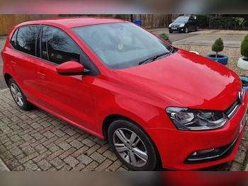 Used Volkswagen Polo 2016 for sale - 76823713: Photo