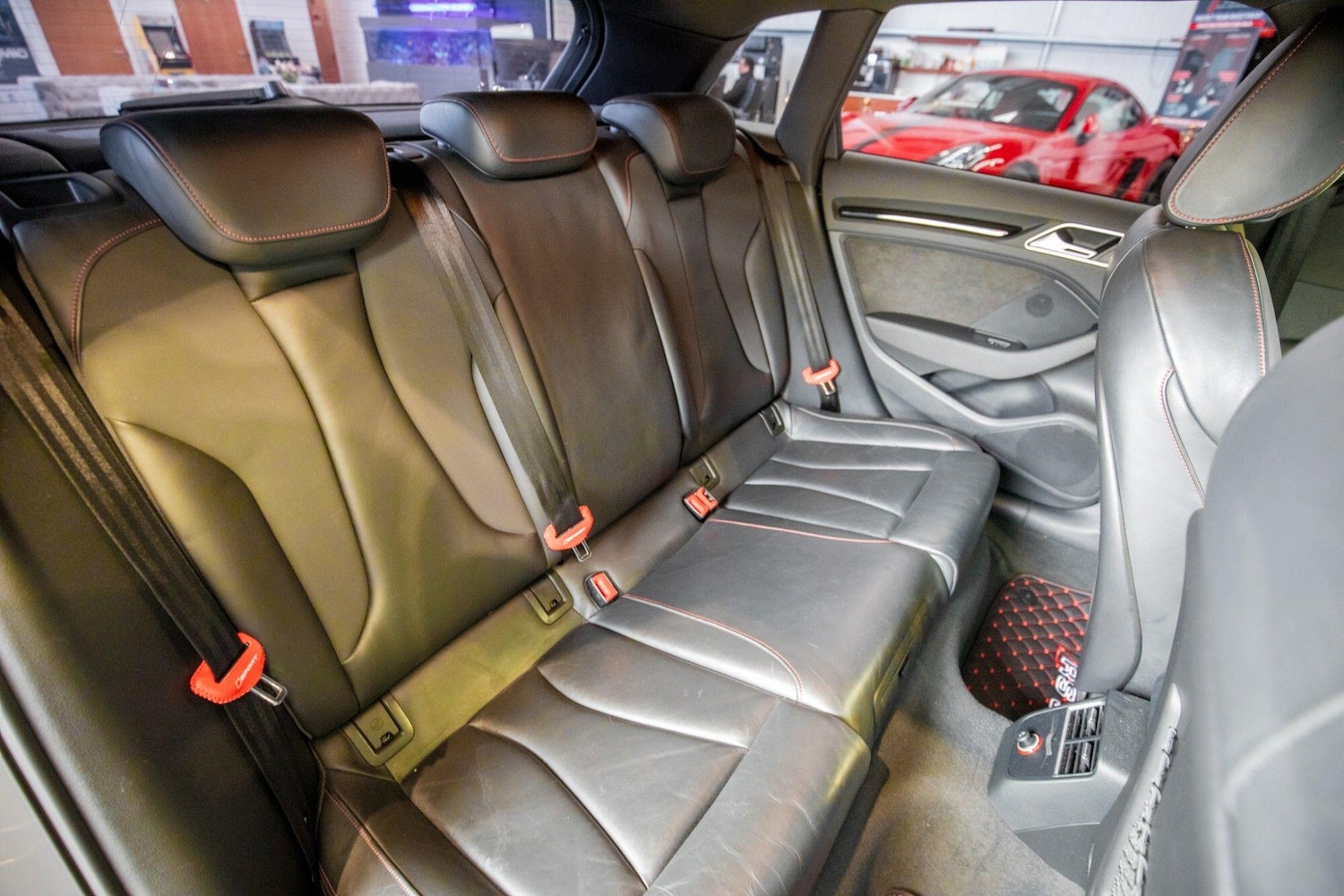 Used Audi RS3 2015 for sale - 77883208: Photo 15