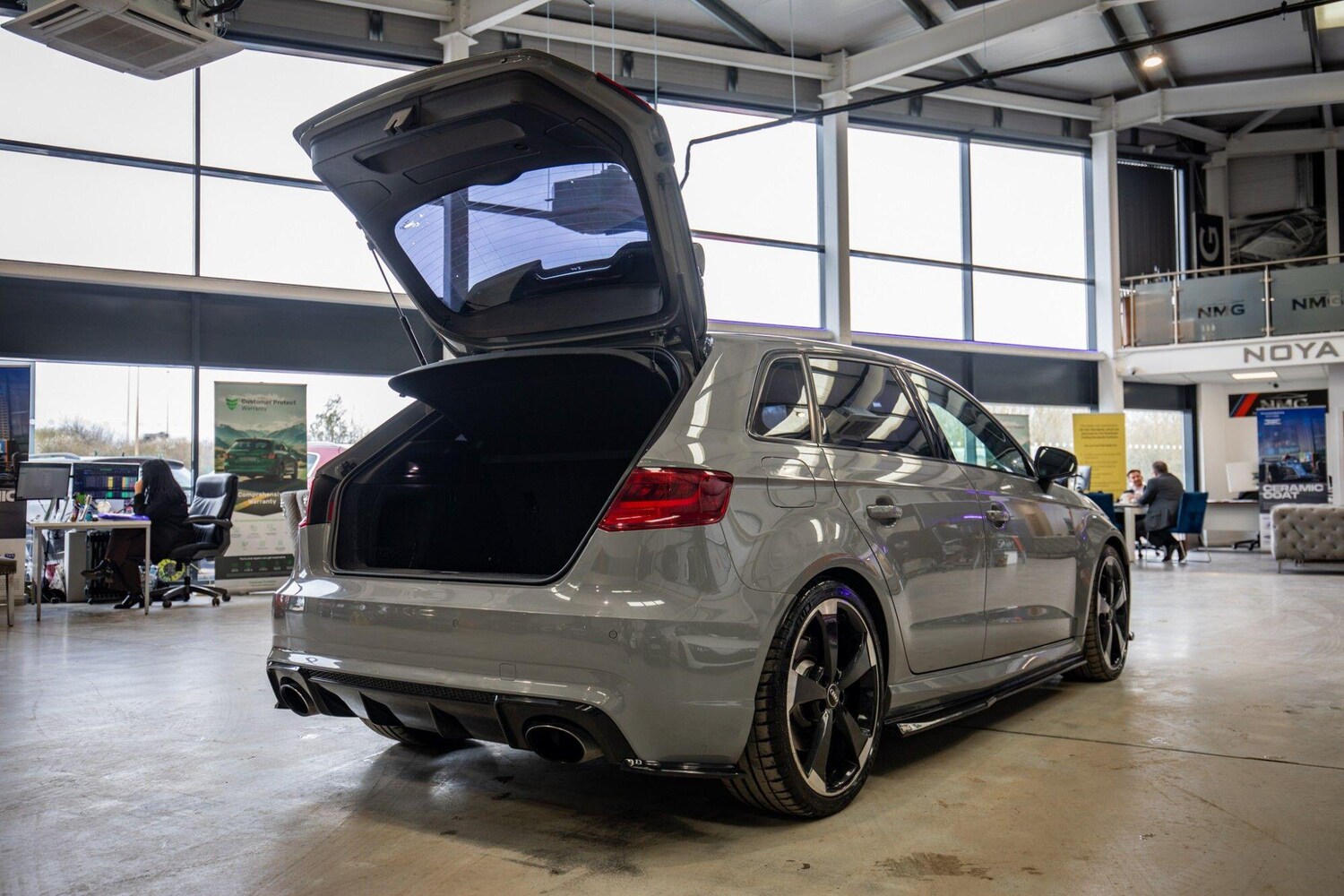 Used Audi RS3 2015 for sale - 77883208: Photo 35