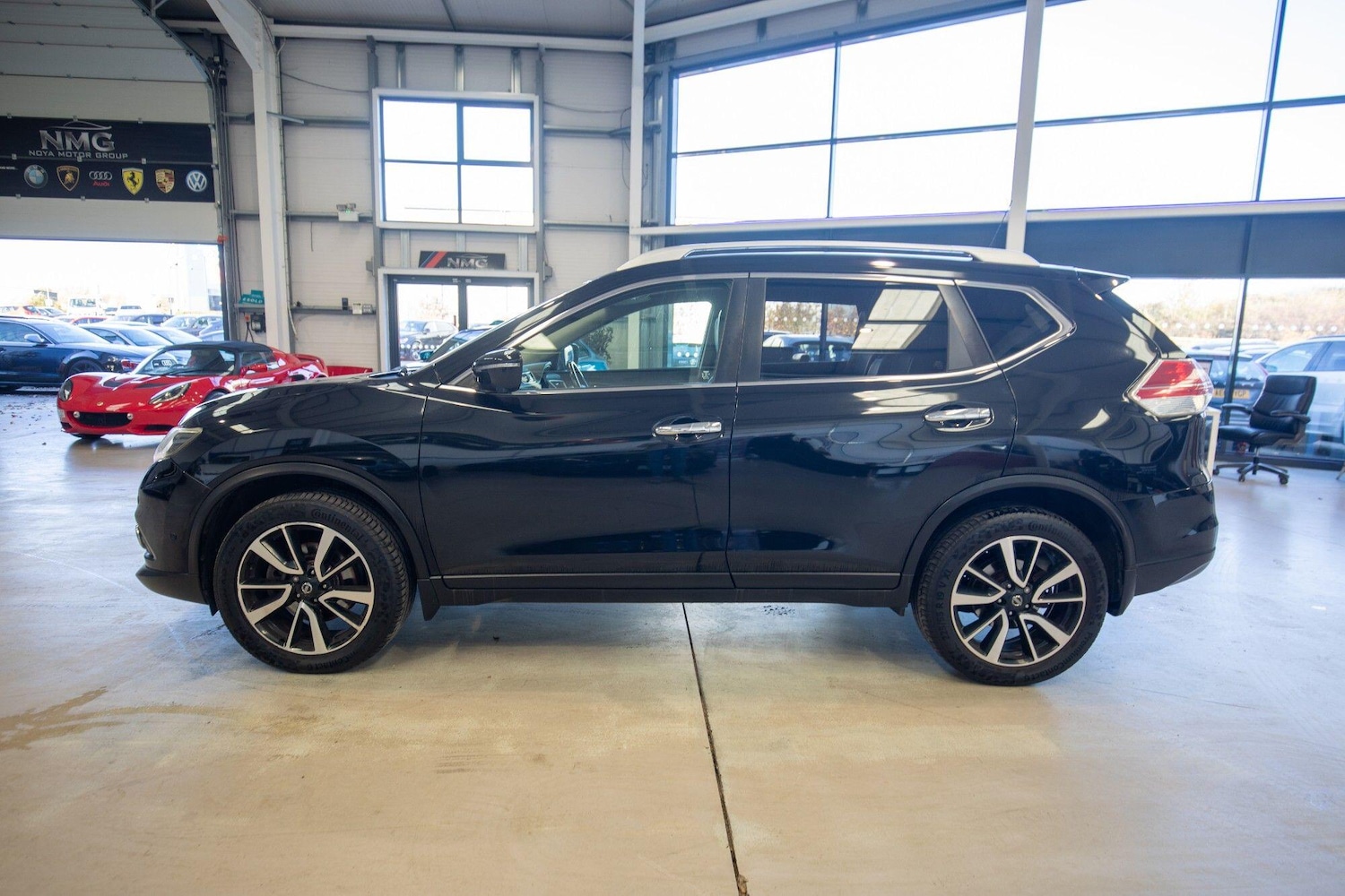 Used Nissan X-Trail 2017 for sale - 76824329: Photo 32