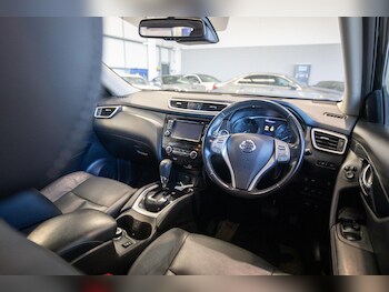 Used Nissan X-Trail 2017 for sale - 76824329: Photo