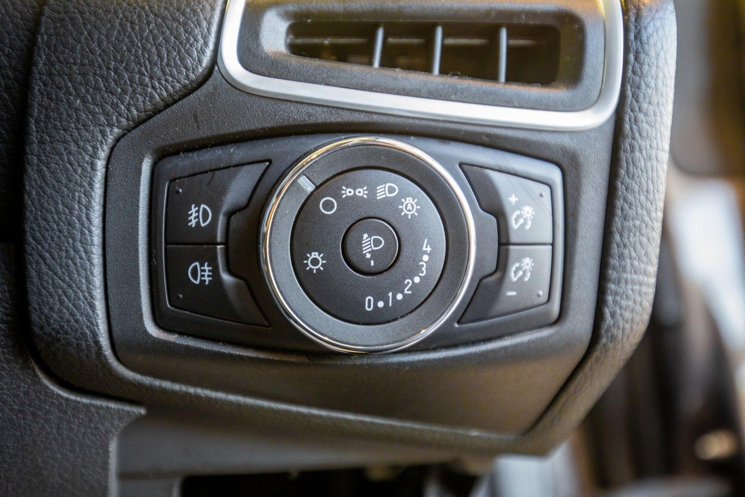 Used Ford Focus 2014 for sale - 77091653: Photo 16