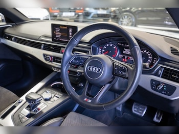 Used Audi A4 2018 for sale - 78382465: Photo