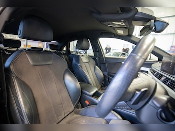 Used Audi A4 2018 for sale - 78382465: Photo