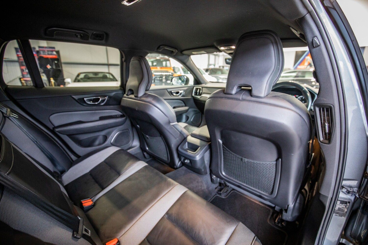 Used Volvo V60 for sale - 78214862: Photo 15