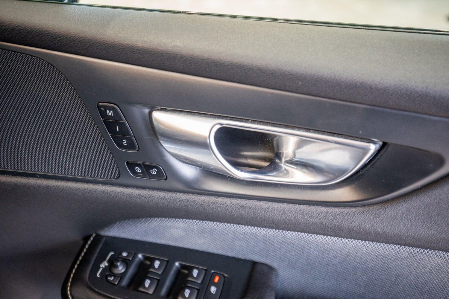 Used Volvo V60 for sale - 78214862: Photo 19