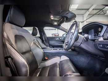 Used Volvo V60 2019 for sale - 78214862: Photo