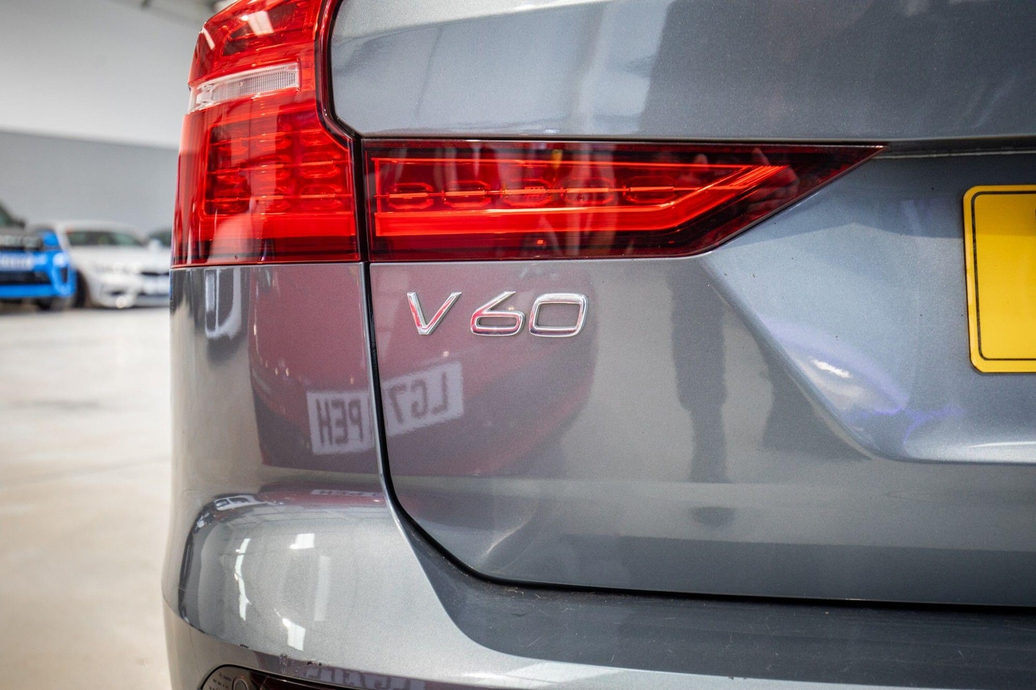 Used Volvo V60 for sale - 78214862: Photo 9