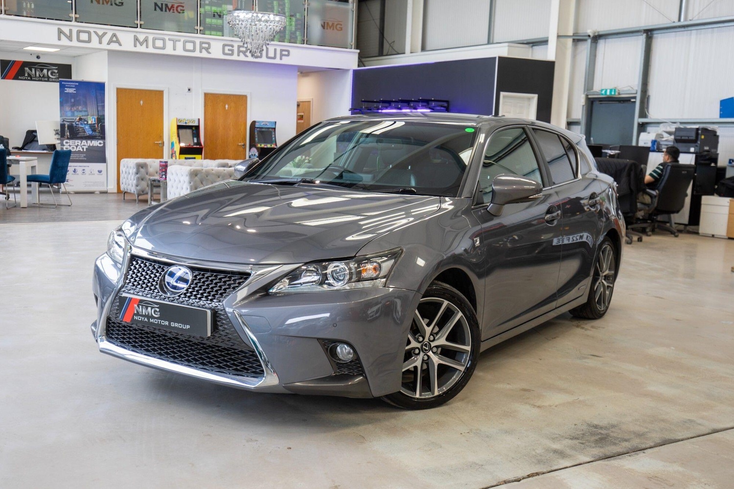 Used Lexus CT 2017 for sale - 78204106: Photo 5