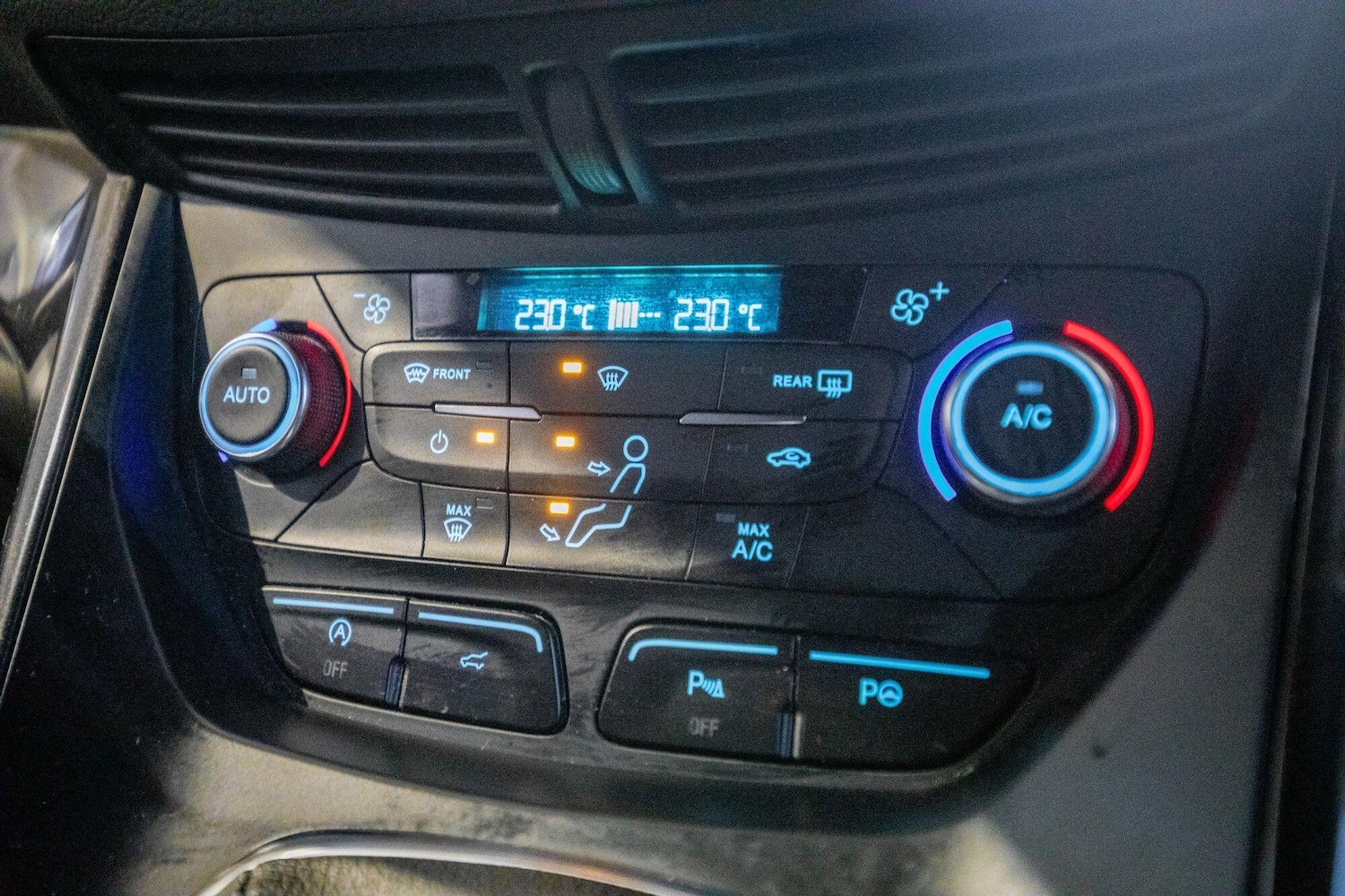 Used Ford Kuga 2017 for sale - 77598951: Photo 28