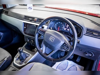 Used SEAT Arona 2018 for sale - 78287537: Photo