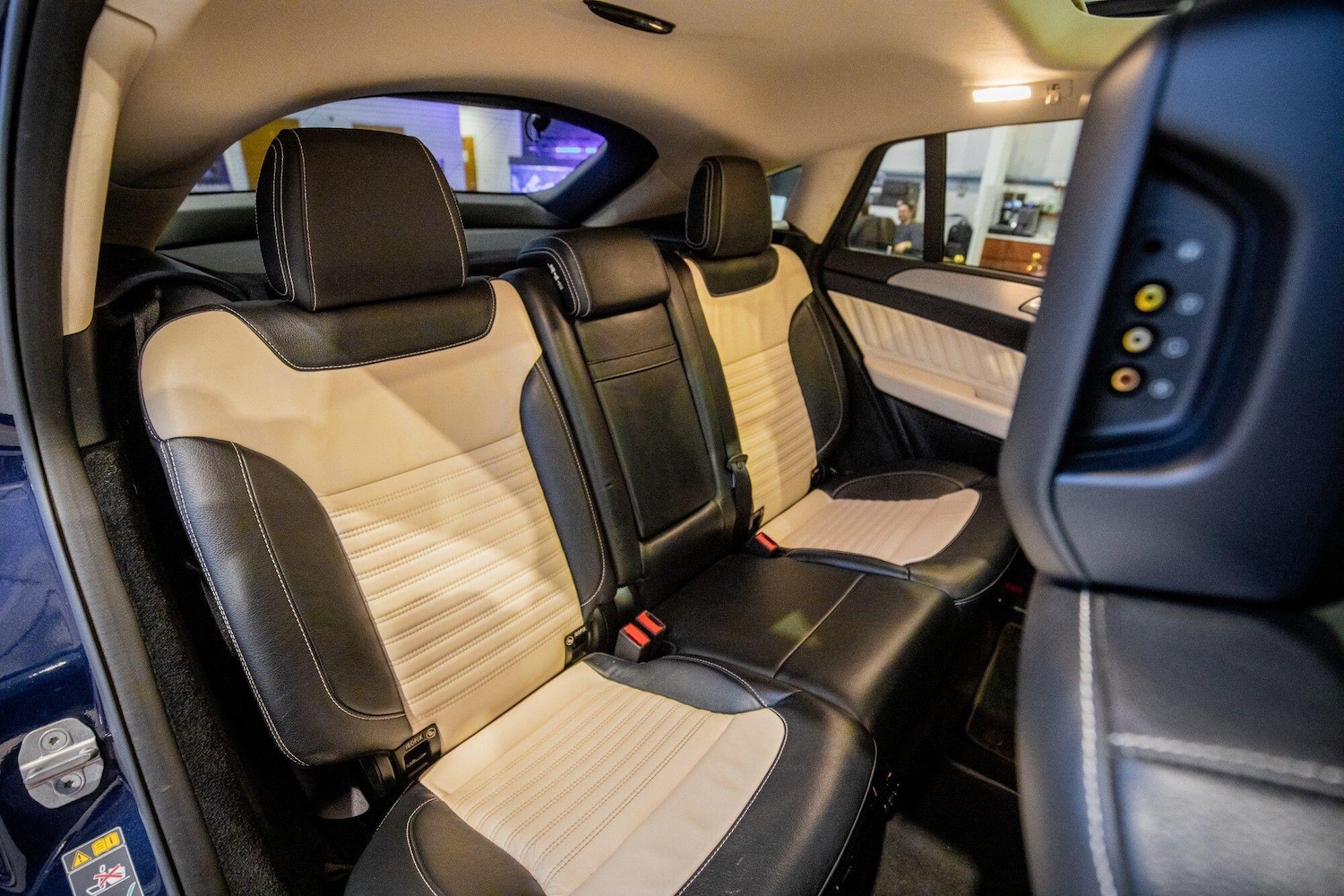 Used Mercedes-Benz GLE 2018 for sale - 77645835: Photo 19